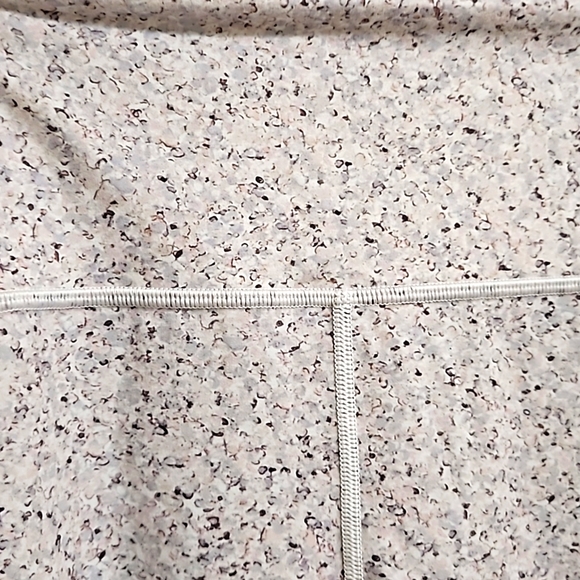 Athleta Salutation Stash Pocket Tight Leggings - Picture 3 of 5